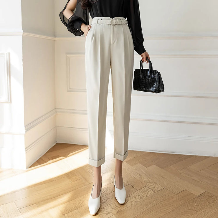 Pantalon tenue de bureau élégante