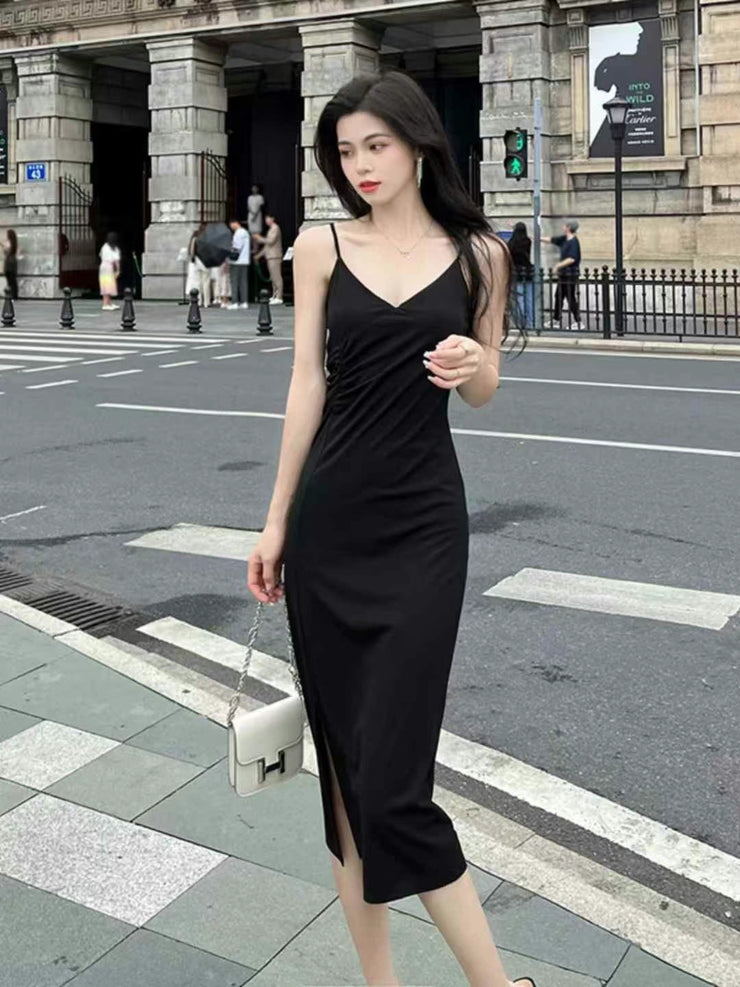 Robe noire amincissante